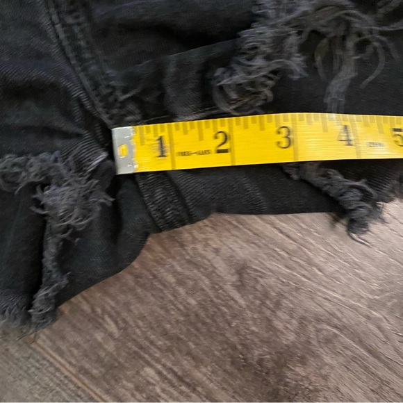 Levi’s 501® Original Fit High Rise Women's Shorts button fly - Picture 13 of 13